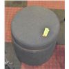 Image 1 : CUSHIONED STORAGE FOOTSTOOL 16" X 16"