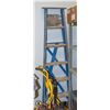 Image 1 : 6FT VINTAGE WOODEN LADDER
