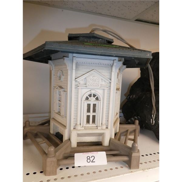 bird feeder