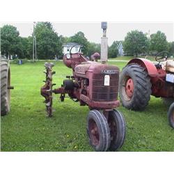 1939 Farmall H, W/Starter & Lights, Steel on Rear, Rubber on Front, s/n 7188