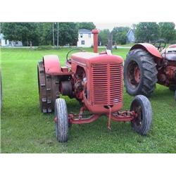 1940 Case LA, Extension Steel Rear Wheel, Rubber Front Tire, s/n 4407712