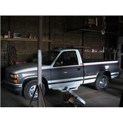 1992 Chevy 1500, 350 Motor, Automatic Trans., Air Conditioning, 70,703 Miles