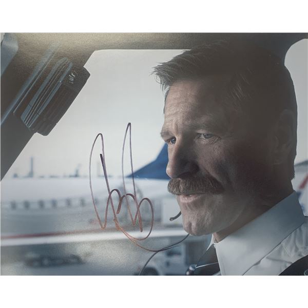 Aaron Eckhart signed photo