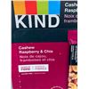 Image 3 : Kind Cashew Raspberry & Chia Bars (12 x 40g)