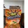 Image 1 : CASE LOT maynards Fuzzy Peach Candies 12x185g