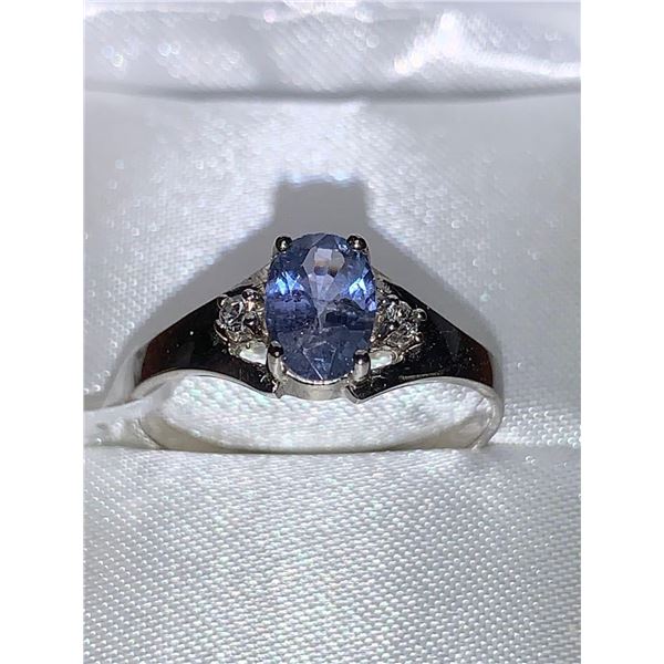 Natural Blue Sapphire Oval Cut 1.0 Carat Solitaire with side diamonds 14K White Gold Ring with Appra