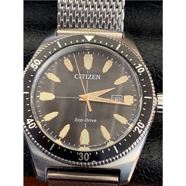 Gents New Citizen Eco Drive Solar Date Face Wrist Watch with original box & certificate