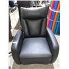 Image 1 : Sealy Electric Lazy Boy Style Chair with Remote