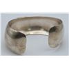 Image 3 : STERLING LILLY CUFF WITH LAPIS CENTER STONE