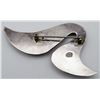 Image 2 : UNIQUE STERLING HOLLOW BROOCH