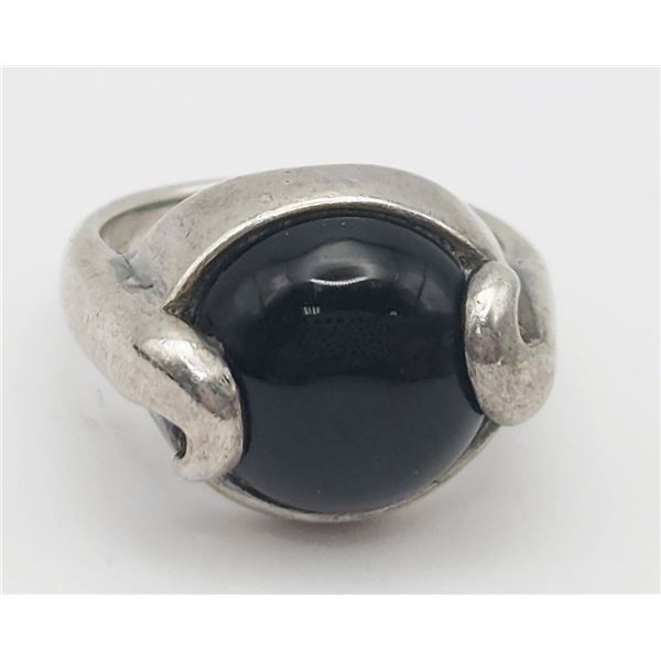 BLACK ONYX STERLING RING SIZE 7