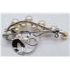 Image 2 : VINTAGE STERLING BROOCH WITH FAUX PEARL