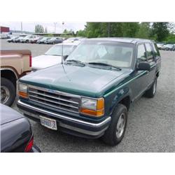 92 FORD EXPLORER XL 4X4 4DR EXMT.                                     