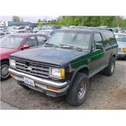 84 CHEVROLET BLAZER EXMT.                                             