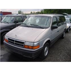 93 DODGE GRD CARAVAN LE EXMT.                                         