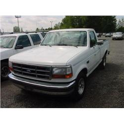 92 FORD F150 XLT 4SPD P/U EXMT.                                       