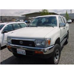 *94 TOYOTA 4RUNNER 4X4 4DR E                                          