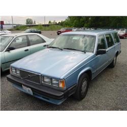 88 VOLVO 740 GLE S/W 4DR EXMT.                                        