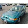 Image 1 : 94 FORD ESCORT 5SPD 4DR S/W EXMT.                                     