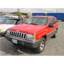 93 JEEP GRD CHEROKEE 4X4 4DR EXMT.                                    
