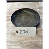 Image 1 : Brass plate/ ASSIETTE LAITON = 8 PO X 1,5