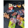 Image 2 : Vintage Fast Food Toy Lot & Looney Tunes Mugs