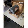 Image 2 : CUSTOM FLOUR MILL WORKING
