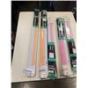 Image 2 : 5 PLEATED BLINDS - 25-31 INCHES WIDE