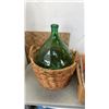 Image 2 : WINE MAKING SUPPLIES AND GLASS CARBOY