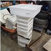Image 1 : 7 DRAWER PLASTIC ORGANIZER AND BIN