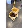 Image 2 : MOP BUCKET WITH WRINGER AND MOP