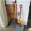 Image 2 : LOT OF SNOW SHOVELS, PRUNER AND HANDLE