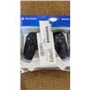 Image 2 : 2 PS4 DUALSHOCK CONTROLLERS