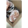 Image 3 : 4 SALT ROCK LAMPS