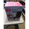 Image 2 : AS NEW INSTANT POT VORTEX PLUS 7 IN 1 AIR FRYER OVEN TESTED AND WORKING RETAIL $199