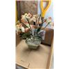 Image 8 : 3 JADE TREES AND PLANT STAND