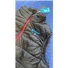 Image 3 : NEW LADIES HEATED COLLAR VEST SIZE LARGE W/  POWER BANK, AND CHARGER IN CARRY CASE