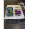Image 1 : 2 TRAYS OF BEADS
