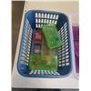 Image 2 : 2 TRAYS OF BEADS