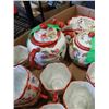 Image 7 : HAND PAINTED EASTERN TEASET