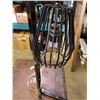 Image 2 : UNIQUE METAL BASE LAMP