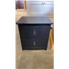 Image 2 : 2 NIGHTSTANDS AND SIDE TABLE