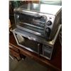 Image 2 : SANYO MICROWAVE AND HAMILTON BEACH TOASTER OVEN