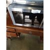Image 4 : SANYO MICROWAVE AND HAMILTON BEACH TOASTER OVEN