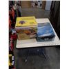 Image 1 : NEW OLD STOCK CAR WAXER AND CAR COVER
