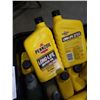 Image 2 : 16 JUGS PENNZOIL LONG LIFE MOTOR OIL 15W40 AND 2 JUGS 2 CYCLE 50:1 MOTOR OIL