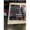 Image 2 : 2 TRAYS OF CDS