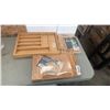 Image 1 : BAMBOO CUTLERY TRAY, CHEESE BOARD, AND 3 PC CUTTING BOARD SET