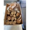 Image 8 : BOX OF COLLECTIBLE DIET PEPSI GLASSES, GLASS VASE ETC