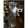Image 2 : METAL FLOOR FAN AND FLOOR LAMP